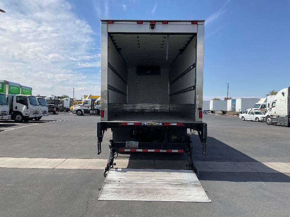 Refrigerated Truck-Light and Medium Duty Trucks-Freightliner-2018-M2-Phoenix-AZ-93,022\n\t\tmiles-$ 55,000 - Image 9