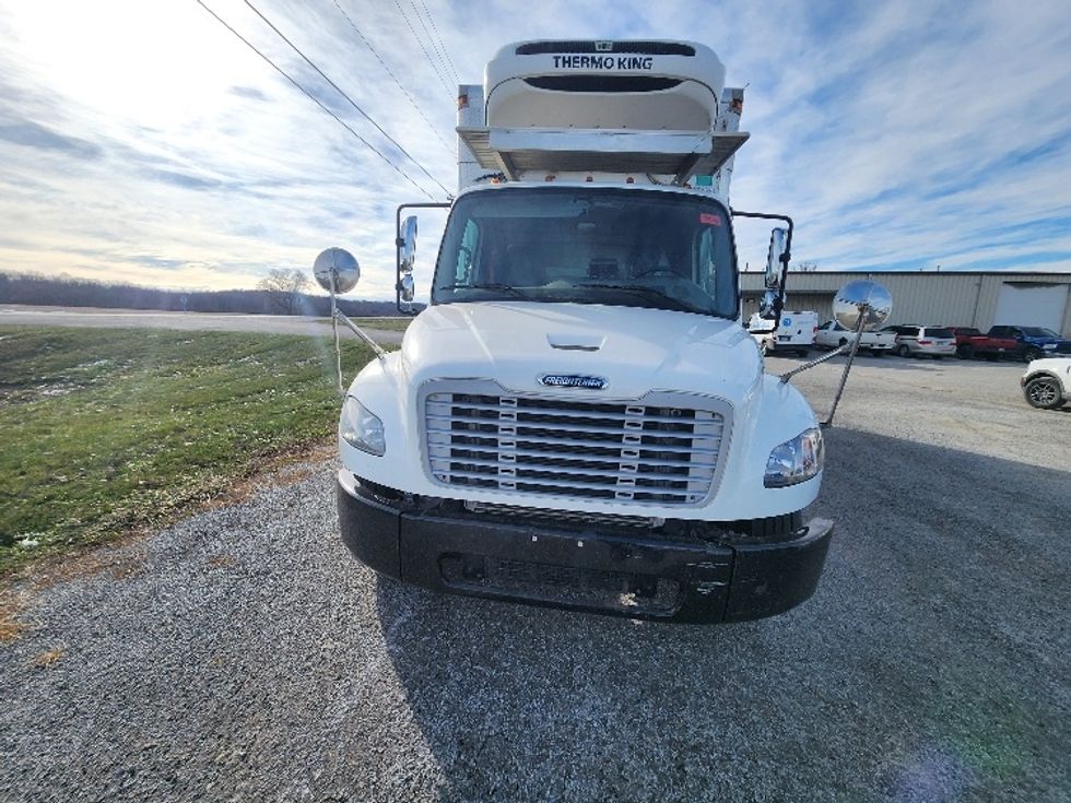 Refrigerated Truck-Light and Medium Duty Trucks-Freightliner-2018-M2-Piqua-OH-247,842\n\t\tmiles-$ 31,250 - Image 2