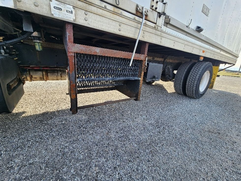 Refrigerated Truck-Light and Medium Duty Trucks-Freightliner-2018-M2-Piqua-OH-247,842\n\t\tmiles-$ 31,250 - Image 5