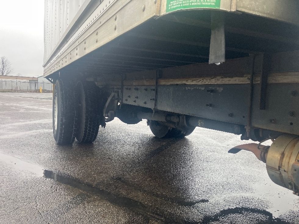 Refrigerated Truck-Light and Medium Duty Trucks-Freightliner-2018-M2-Piqua-OH-271,591\n\t\tmiles-$ 27,750 - Image 14