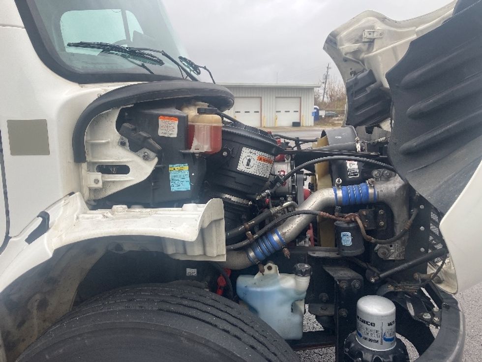 Refrigerated Truck-Light and Medium Duty Trucks-Freightliner-2018-M2-Piqua-OH-271,591\n\t\tmiles-$ 27,750 - Image 23