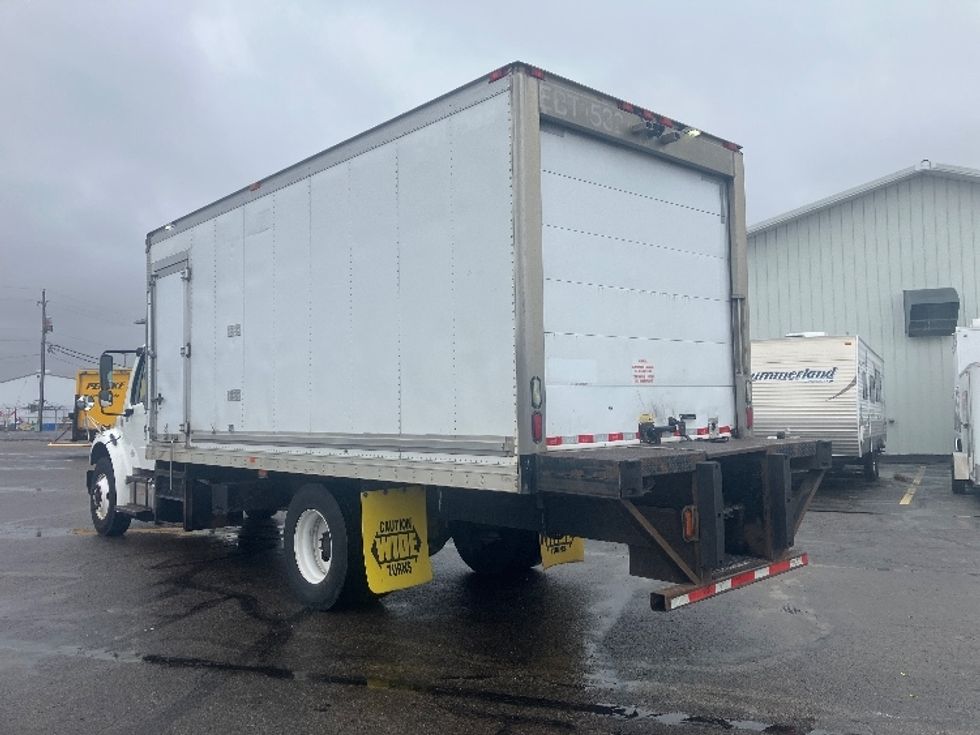Refrigerated Truck-Light and Medium Duty Trucks-Freightliner-2018-M2-Piqua-OH-271,591\n\t\tmiles-$ 27,750 - Image 6