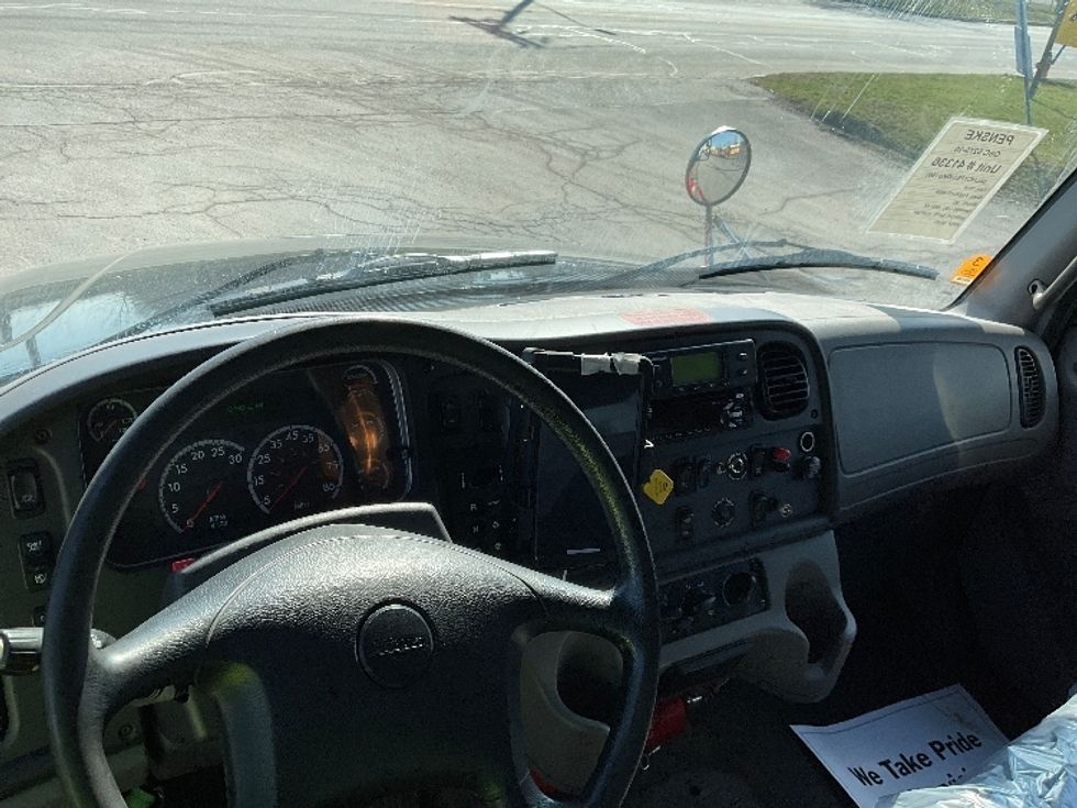 Refrigerated Truck-Light and Medium Duty Trucks-Freightliner-2018-M2-Plymouth-MI-241,061\n\t\tmiles-$ 44,750 - Image 18