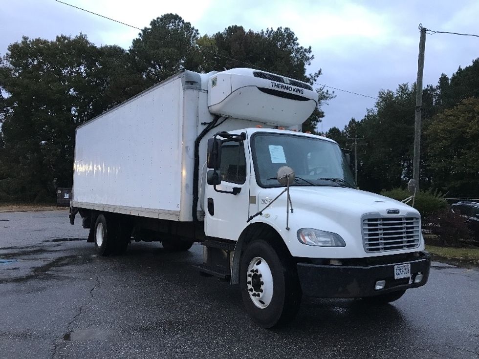 Refrigerated Truck-Light and Medium Duty Trucks-Freightliner-2018-M2-Prince George-VA-324,317\n\t\tmiles-$ 36,000 - Image 1