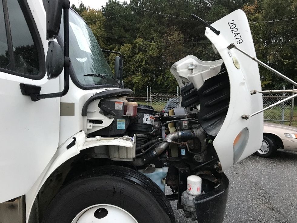 Refrigerated Truck-Light and Medium Duty Trucks-Freightliner-2018-M2-Prince George-VA-324,317\n\t\tmiles-$ 36,000 - Image 22