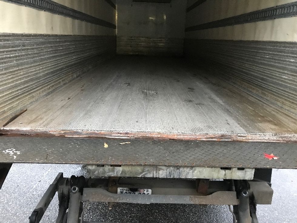 Refrigerated Truck-Light and Medium Duty Trucks-Freightliner-2018-M2-Prince George-VA-324,317\n\t\tmiles-$ 36,000 - Image 9
