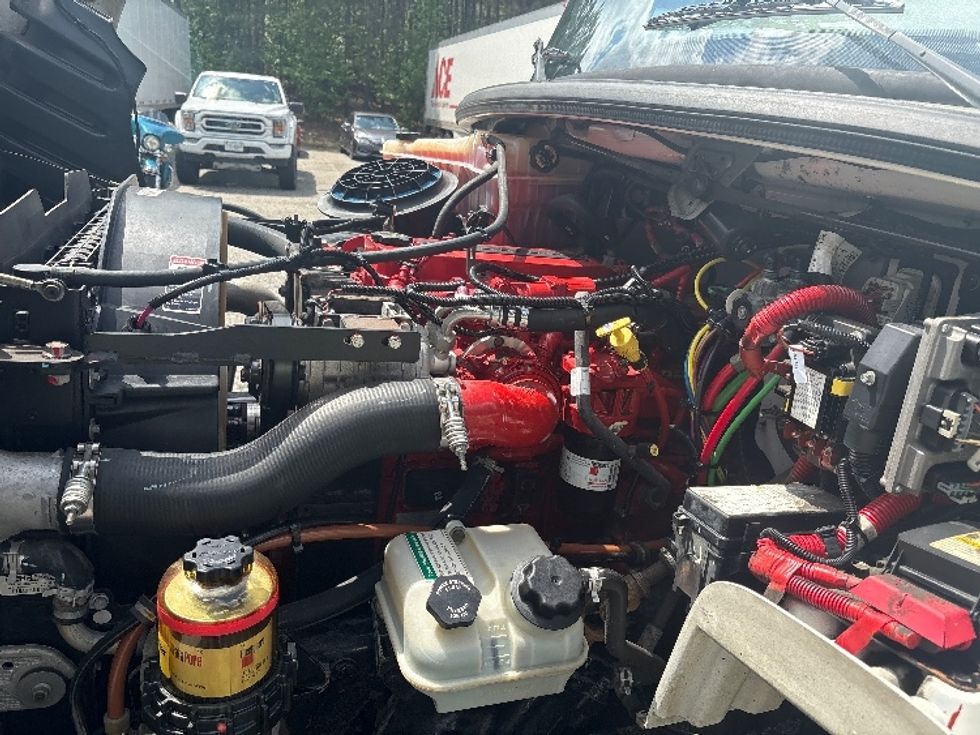 Refrigerated Truck-Light and Medium Duty Trucks-Freightliner-2018-M2-Prince George-VA-58,424\n\t\tmiles-$ 45,000 - Image 23