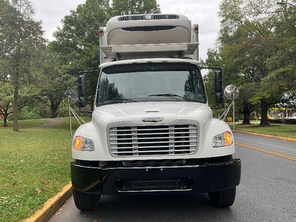 Refrigerated Truck-Light and Medium Duty Trucks-Freightliner-2018-M2-Reading-PA-93,110\n\t\tmiles-$ 49,000 - Image 2