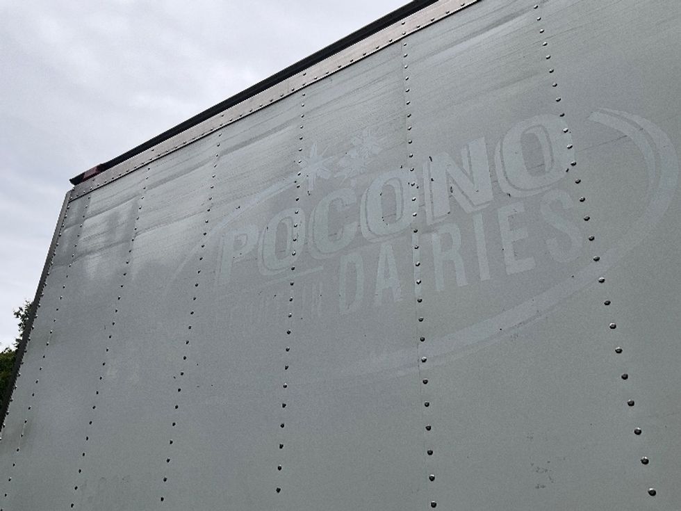 Refrigerated Truck-Light and Medium Duty Trucks-Freightliner-2018-M2-Reading-PA-93,110\n\t\tmiles-$ 49,000 - Image 28