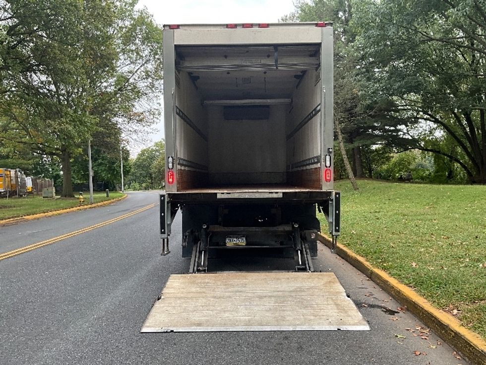 Refrigerated Truck-Light and Medium Duty Trucks-Freightliner-2018-M2-Reading-PA-93,110\n\t\tmiles-$ 49,000 - Image 9