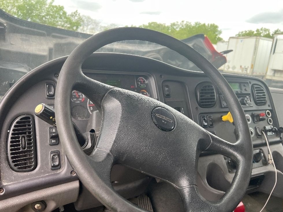 Refrigerated Truck-Light and Medium Duty Trucks-Freightliner-2018-M2-Rochester-NY-158,965\n\t\tmiles-$ 51,250 - Image 18