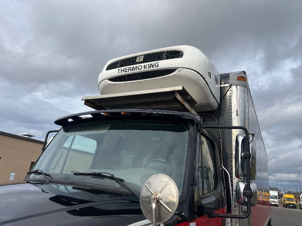 Refrigerated Truck-Light and Medium Duty Trucks-Freightliner-2018-M2-Rochester-NY-225,477\n\t\tmiles-$ 50,750 - Image 25