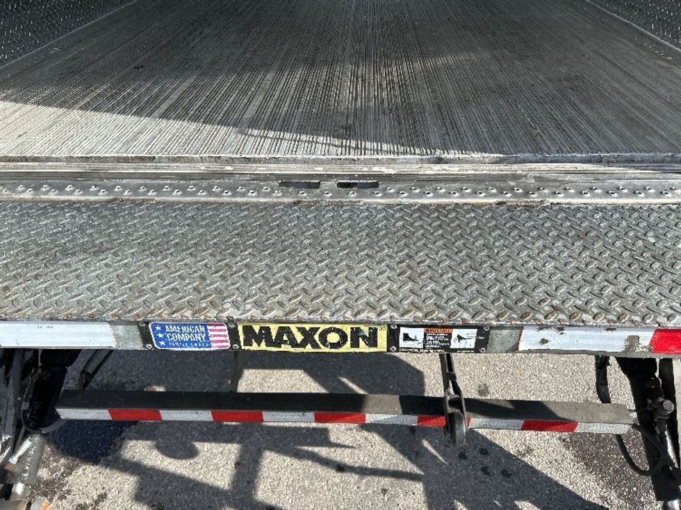 Refrigerated Truck-Light and Medium Duty Trucks-Freightliner-2018-M2-Rocky View County-AB-255,581\n\t\tkm-$ 80,500 - Image 10