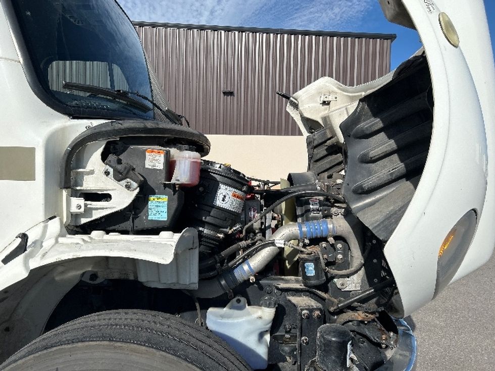 Refrigerated Truck-Light and Medium Duty Trucks-Freightliner-2018-M2-Rocky View County-AB-255,581\n\t\tkm-$ 80,500 - Image 22