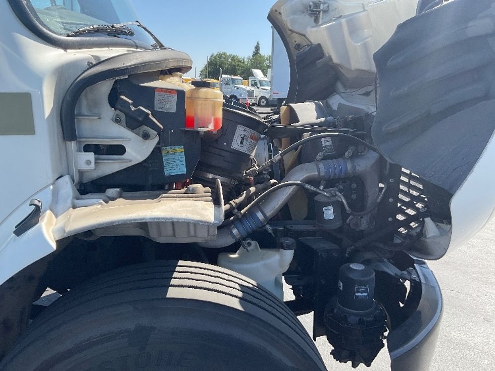 Refrigerated Truck-Light and Medium Duty Trucks-Freightliner-2018-M2-Sacramento-CA-261,267\n\t\tmiles-$ 37,500 - Image 21