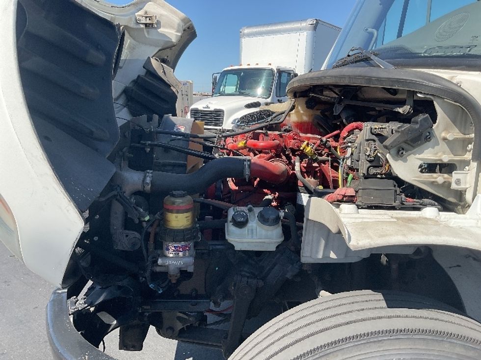 Refrigerated Truck-Light and Medium Duty Trucks-Freightliner-2018-M2-Sacramento-CA-261,267\n\t\tmiles-$ 37,500 - Image 22