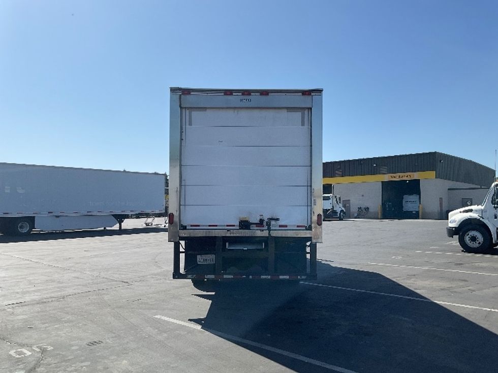 Refrigerated Truck-Light and Medium Duty Trucks-Freightliner-2018-M2-Sacramento-CA-261,267\n\t\tmiles-$ 37,500 - Image 7