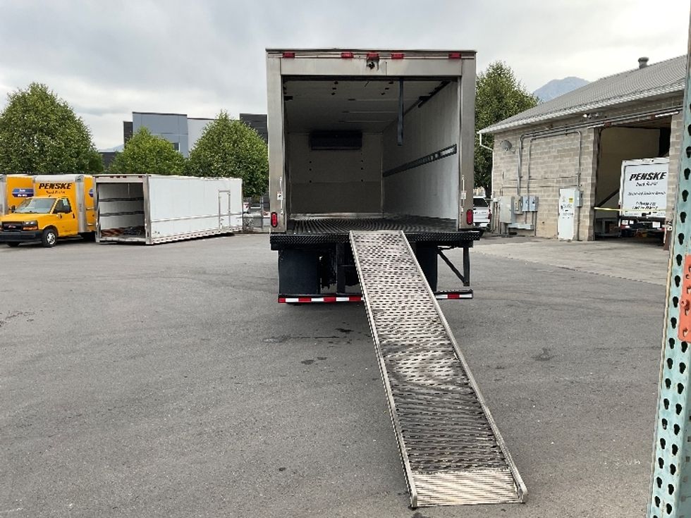 Refrigerated Truck-Light and Medium Duty Trucks-Freightliner-2018-M2-Salt Lake City-UT-280,935\n\t\tmiles-$ 36,750 - Image 9