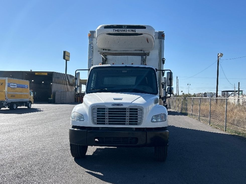 Refrigerated Truck-Light and Medium Duty Trucks-Freightliner-2018-M2-San Antonio-TX-179,781\n\t\tmiles-$ 41,500 - Image 2
