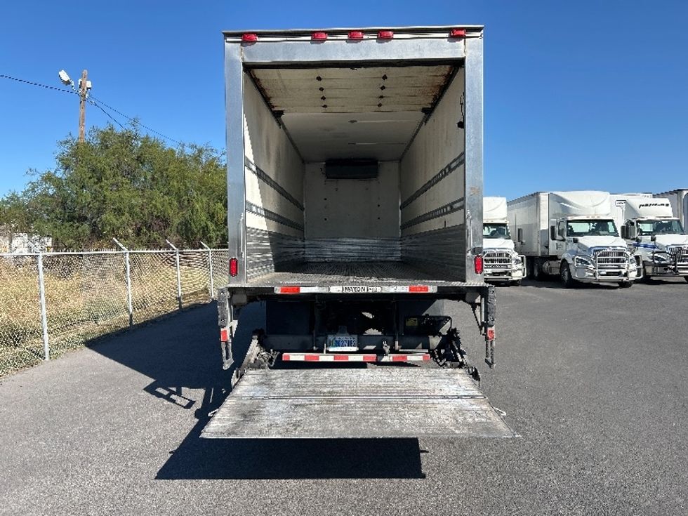 Refrigerated Truck-Light and Medium Duty Trucks-Freightliner-2018-M2-San Antonio-TX-179,781\n\t\tmiles-$ 41,500 - Image 9