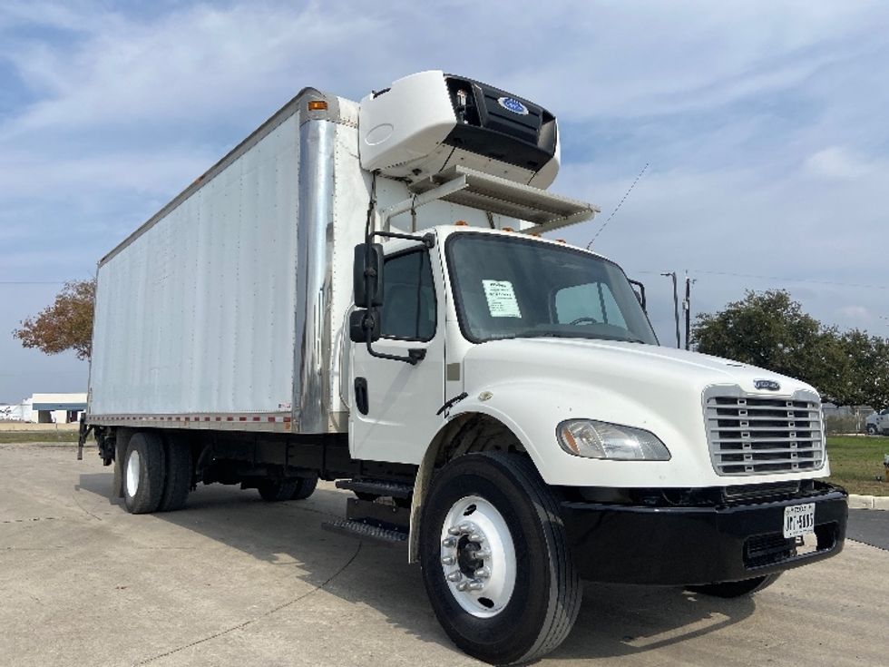 Refrigerated Truck-Light and Medium Duty Trucks-Freightliner-2018-M2-San Antonio-TX-84,677\n\t\tmiles-$ 67,250 - Image 1