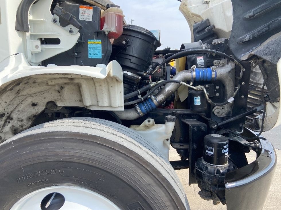 Refrigerated Truck-Light and Medium Duty Trucks-Freightliner-2018-M2-San Antonio-TX-84,677\n\t\tmiles-$ 67,250 - Image 23