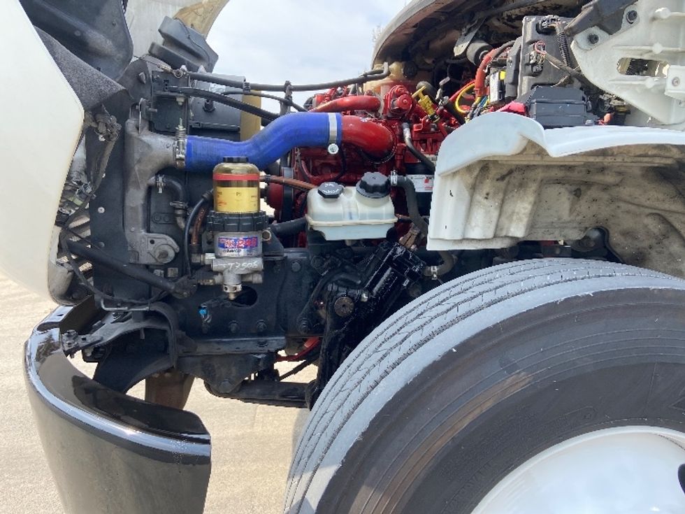 Refrigerated Truck-Light and Medium Duty Trucks-Freightliner-2018-M2-San Antonio-TX-84,677\n\t\tmiles-$ 67,250 - Image 24