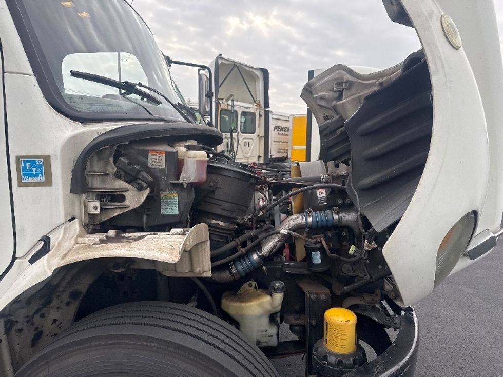 Refrigerated Truck-Light and Medium Duty Trucks-Freightliner-2018-M2-South Plainfield-NJ-345,500\n\t\tmiles-$ 20,750 - Image 22