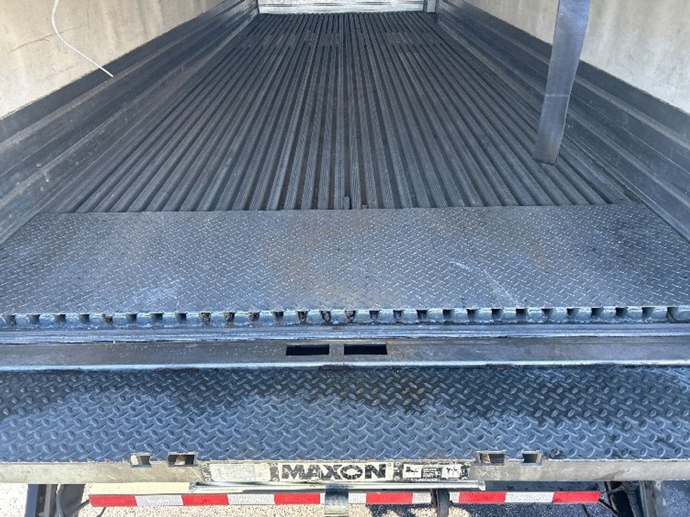 Refrigerated Truck-Light and Medium Duty Trucks-Freightliner-2018-M2-Sturtevant-WI-219,112\n\t\tmiles-$ 36,000 - Image 10