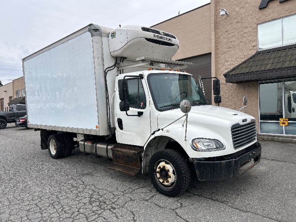 Refrigerated Truck-Light and Medium Duty Trucks-Freightliner-2018-M2-Surrey-BC-225,177\n\t\tkm-$ 60,500 - Image 1
