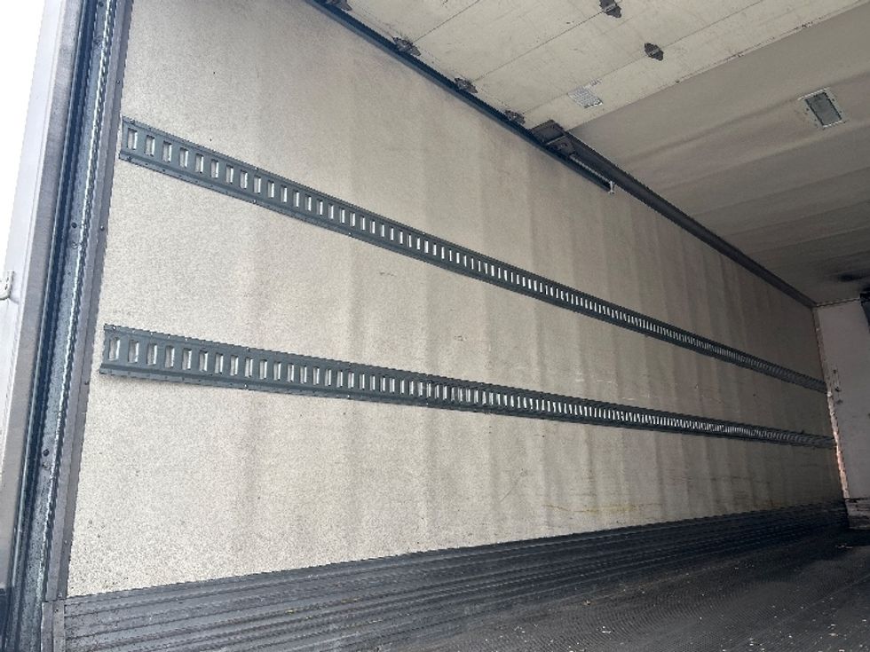 Refrigerated Truck-Light and Medium Duty Trucks-Freightliner-2018-M2-Torrance-CA-118,858\n\t\tmiles-$ 58,000 - Image 11