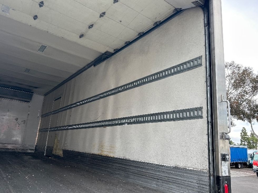 Refrigerated Truck-Light and Medium Duty Trucks-Freightliner-2018-M2-Torrance-CA-118,858\n\t\tmiles-$ 58,000 - Image 12