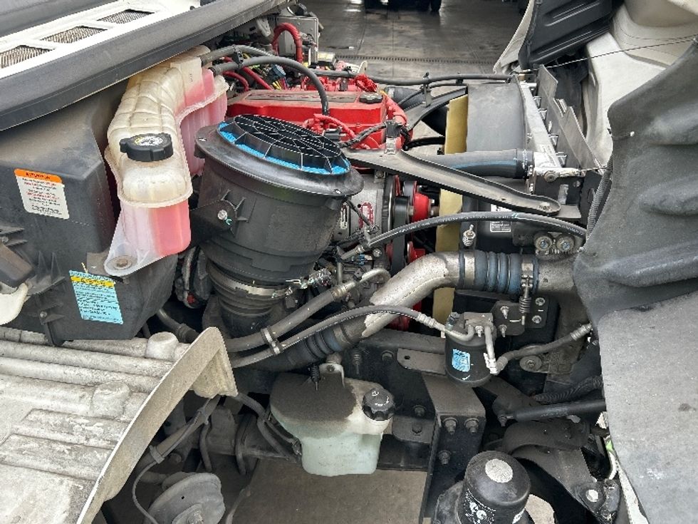 Refrigerated Truck-Light and Medium Duty Trucks-Freightliner-2018-M2-Torrance-CA-118,858\n\t\tmiles-$ 58,000 - Image 23