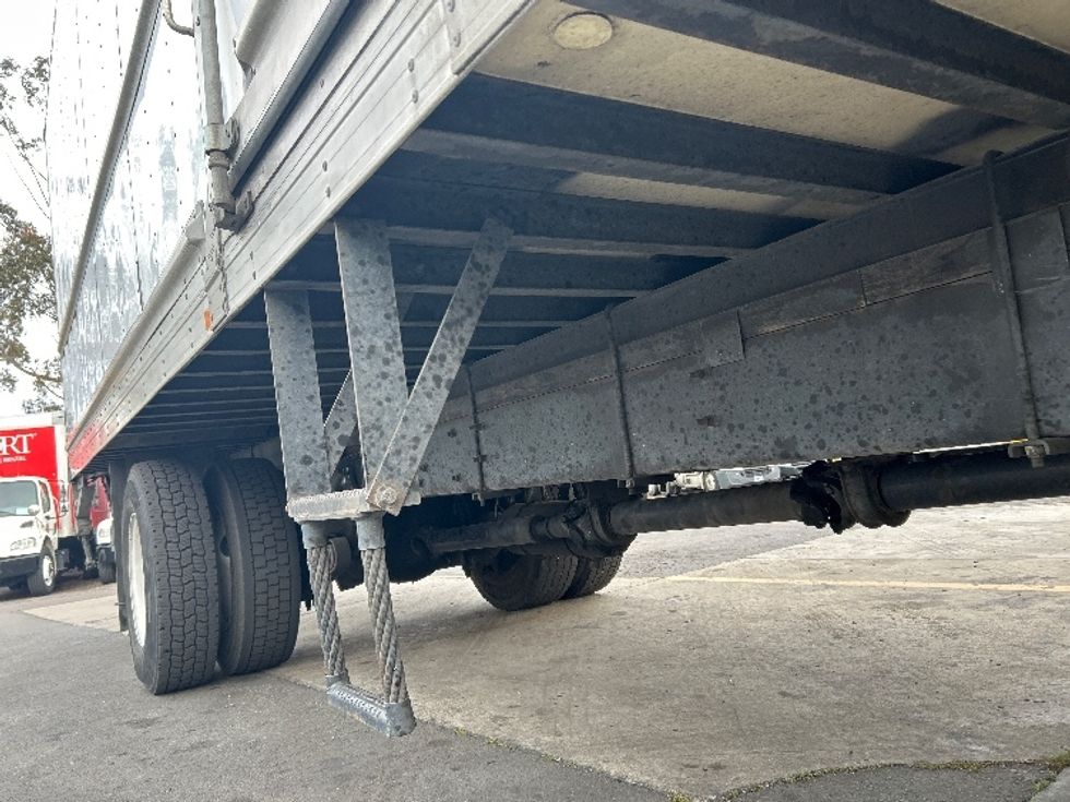 Refrigerated Truck-Light and Medium Duty Trucks-Freightliner-2018-M2-Torrance-CA-121,349\n\t\tmiles-$ 58,750 - Image 14