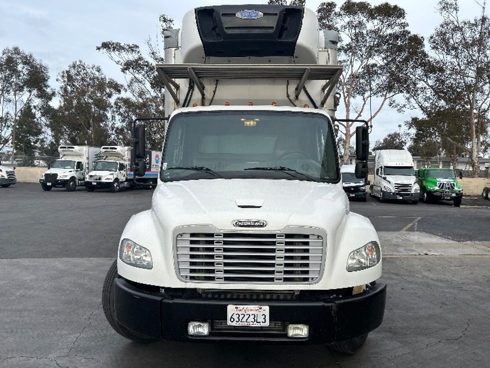 Refrigerated Truck-Light and Medium Duty Trucks-Freightliner-2018-M2-Torrance-CA-121,349\n\t\tmiles-$ 58,750 - Image 2