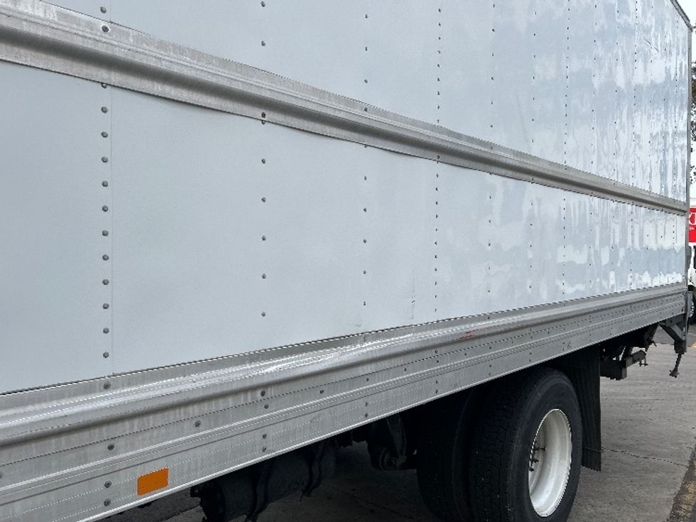 Refrigerated Truck-Light and Medium Duty Trucks-Freightliner-2018-M2-Torrance-CA-121,349\n\t\tmiles-$ 58,750 - Image 27