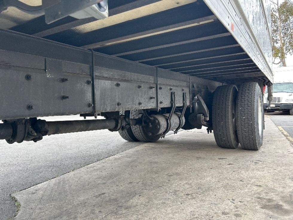 Refrigerated Truck-Light and Medium Duty Trucks-Freightliner-2018-M2-Torrance-CA-121,349\n\t\tmiles-$ 58,750 - Image 5