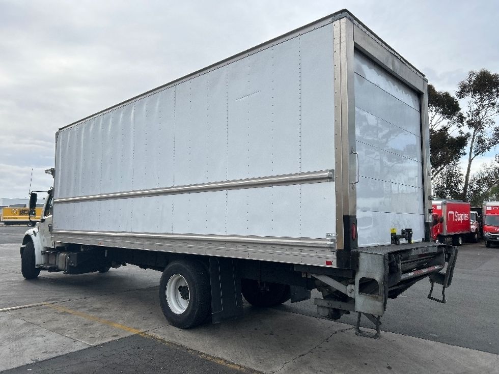 Refrigerated Truck-Light and Medium Duty Trucks-Freightliner-2018-M2-Torrance-CA-121,349\n\t\tmiles-$ 58,750 - Image 6