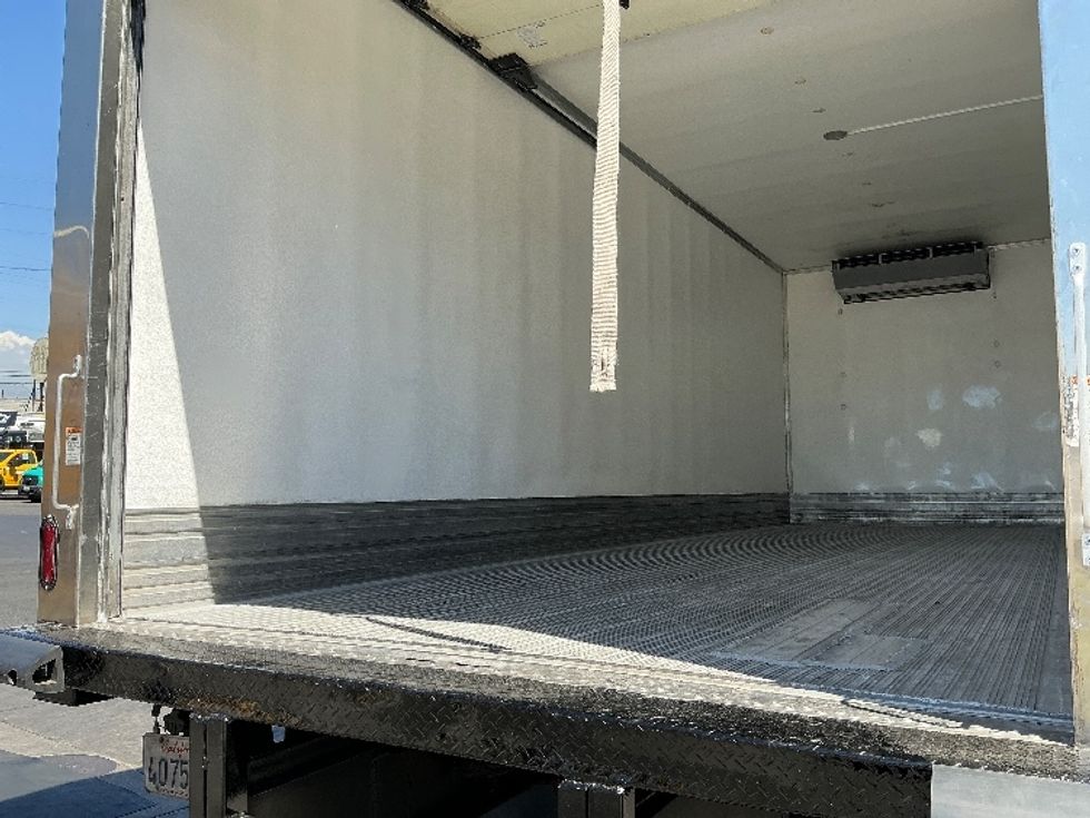 Refrigerated Truck-Light and Medium Duty Trucks-Freightliner-2018-M2-Torrance-CA-131,083\n\t\tmiles-$ 48,500 - Image 11
