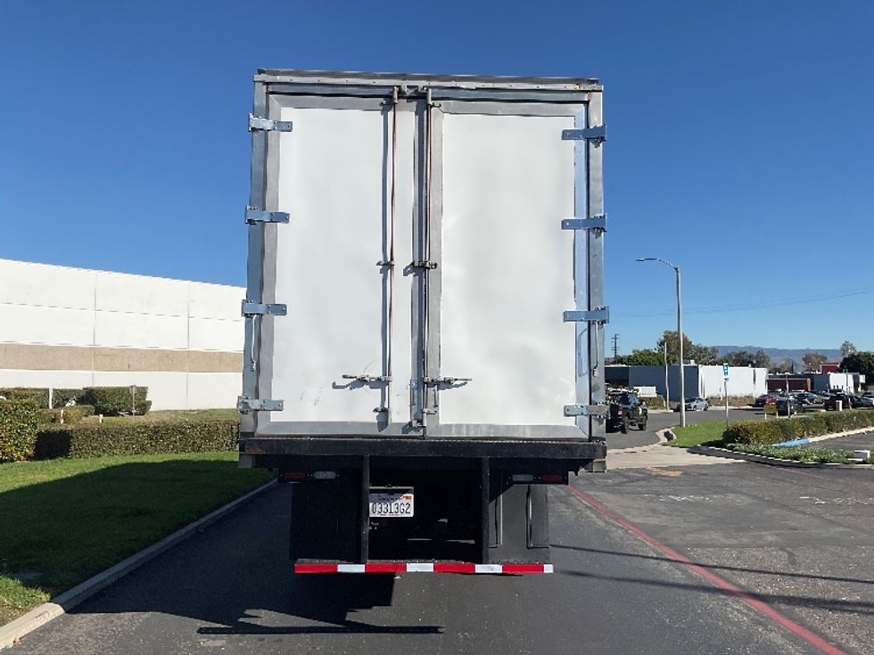 Refrigerated Truck-Light and Medium Duty Trucks-Freightliner-2018-M2-Torrance-CA-60,895\n\t\tmiles-$ 73,750 - Image 7