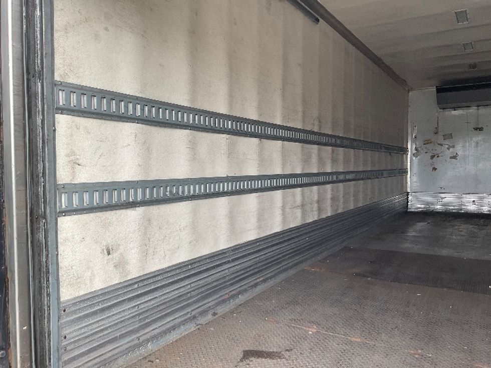 Refrigerated Truck-Light and Medium Duty Trucks-Freightliner-2018-M2-Torrance-CA-80,715\n\t\tmiles-$ 53,750 - Image 12