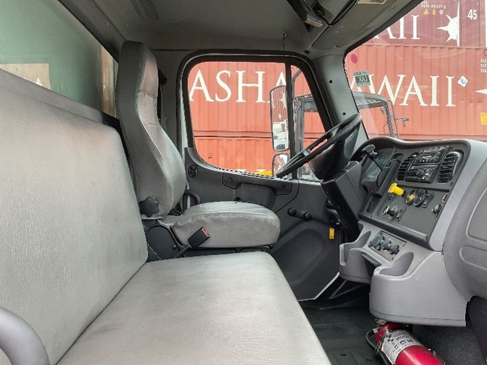 Refrigerated Truck-Light and Medium Duty Trucks-Freightliner-2018-M2-Torrance-CA-80,715\n\t\tmiles-$ 53,750 - Image 22