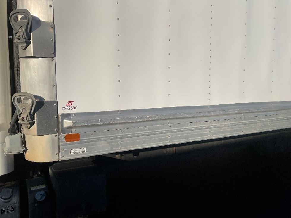 Refrigerated Truck-Light and Medium Duty Trucks-Freightliner-2018-M2-Torrance-CA-80,715\n\t\tmiles-$ 53,750 - Image 26