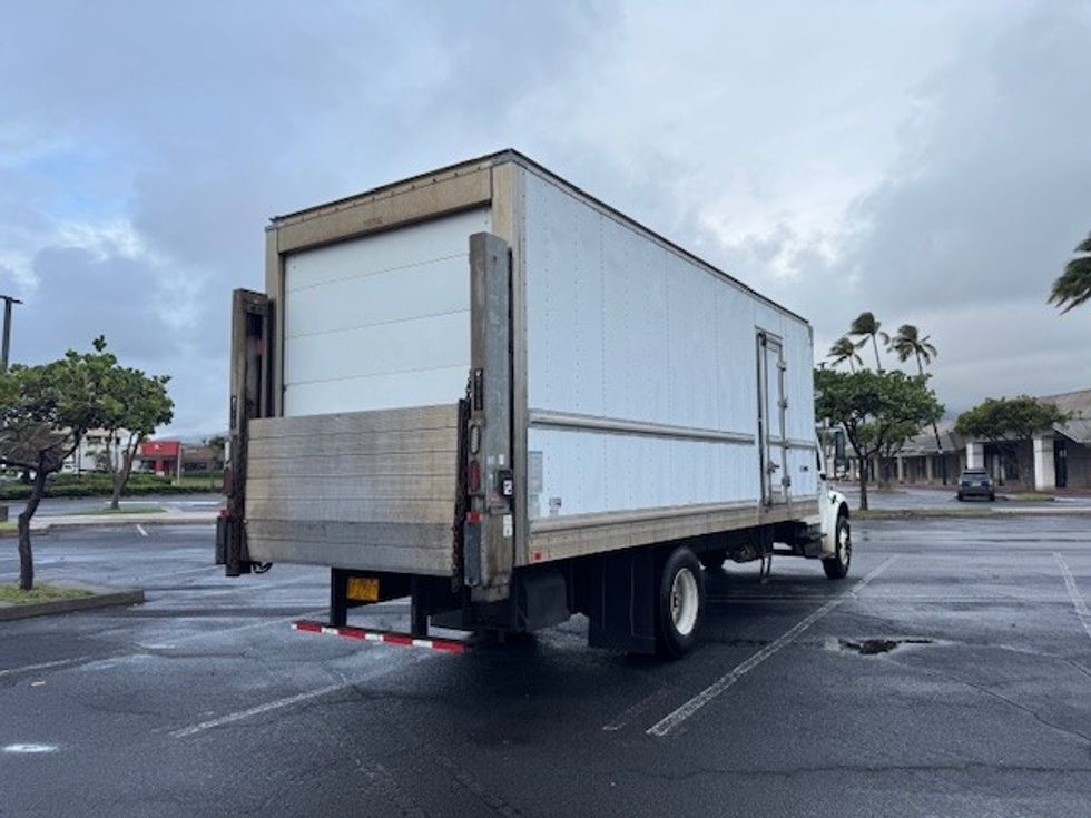 Refrigerated Truck-Light and Medium Duty Trucks-Freightliner-2018-M2-Torrance-CA-99,555\n\t\tmiles-$ 53,250 - Image 13