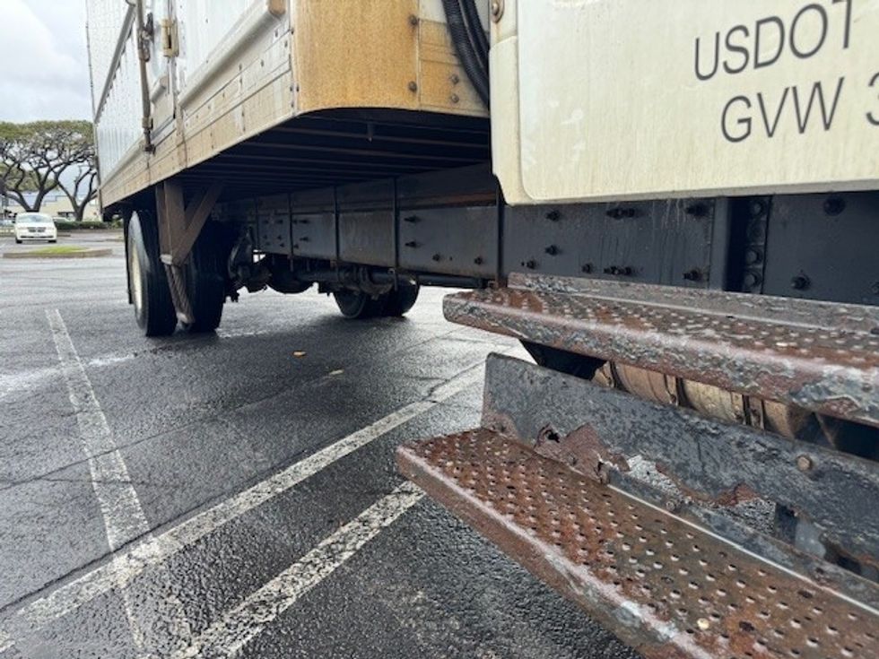 Refrigerated Truck-Light and Medium Duty Trucks-Freightliner-2018-M2-Torrance-CA-99,555\n\t\tmiles-$ 53,250 - Image 14