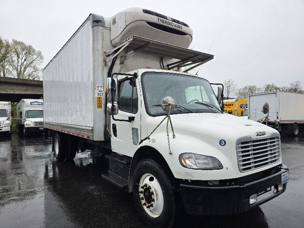 Refrigerated Truck-Light and Medium Duty Trucks-Freightliner-2018-M2-Tukwila-WA-198,101\n\t\tmiles-$ 50,000 - Image 1