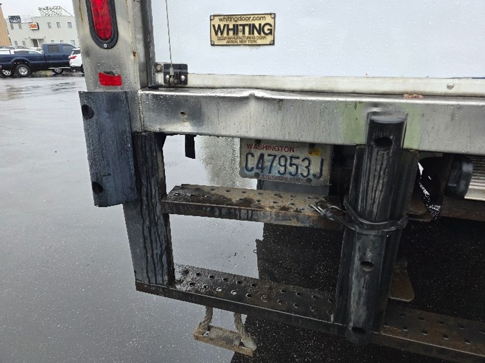 Refrigerated Truck-Light and Medium Duty Trucks-Freightliner-2018-M2-Tukwila-WA-198,101\n\t\tmiles-$ 50,000 - Image 28