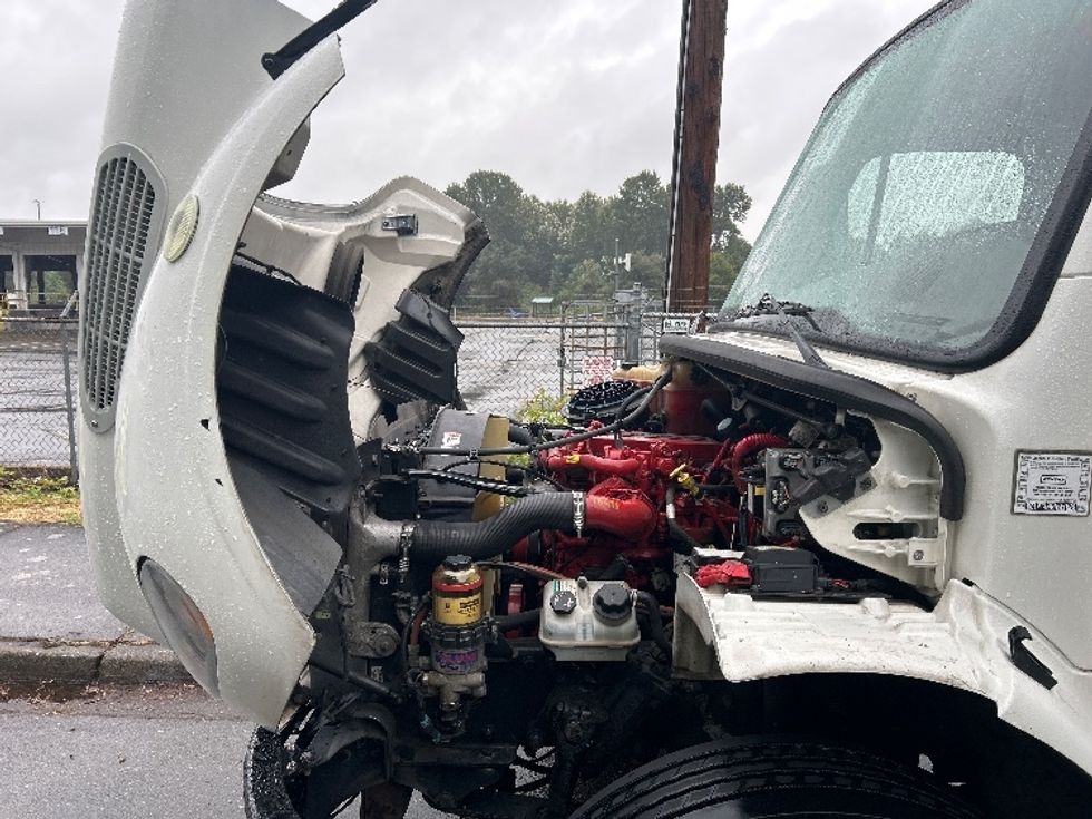 Refrigerated Truck-Light and Medium Duty Trucks-Freightliner-2018-M2-Tukwila-WA-217,118\n\t\tmiles-$ 42,000 - Image 24