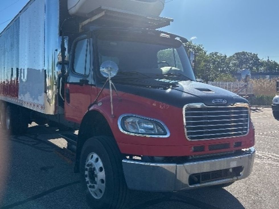 Refrigerated Truck-Light and Medium Duty Trucks-Freightliner-2018-M2-Warren-MI-208,088\n\t\tmiles-$ 49,500 - Image 1