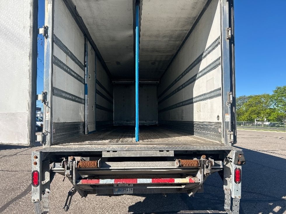 Refrigerated Truck-Light and Medium Duty Trucks-Freightliner-2018-M2-Warren-MI-208,088\n\t\tmiles-$ 49,500 - Image 8